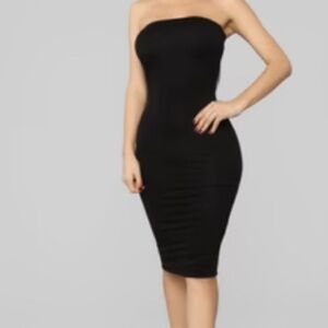 Black strapless dress